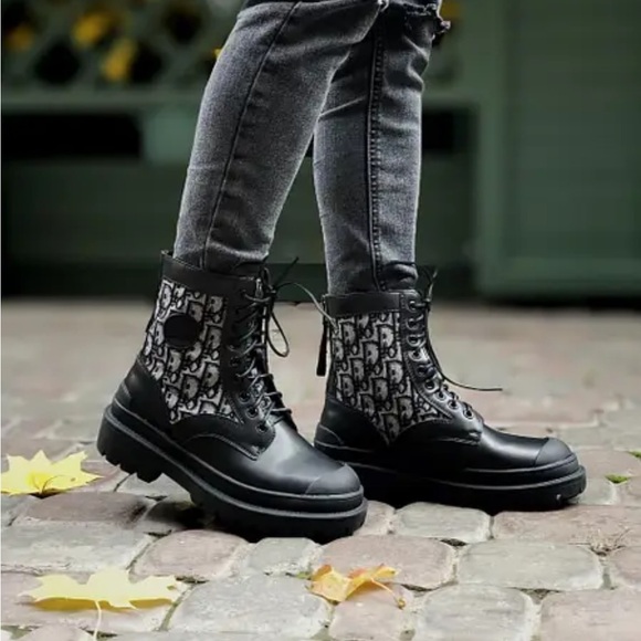DIOR X STUSSY Explorer Monogram Combat Boot 🥾 😎😳RARE NIB - Picture 2 of 11